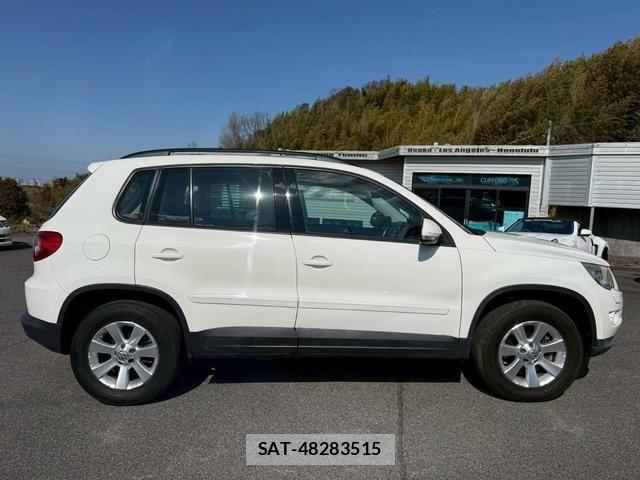 VolksWagen TIGUAN 2008-10 7458866-2