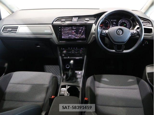 VolksWagen TIGUAN 2023-10 7503782-2