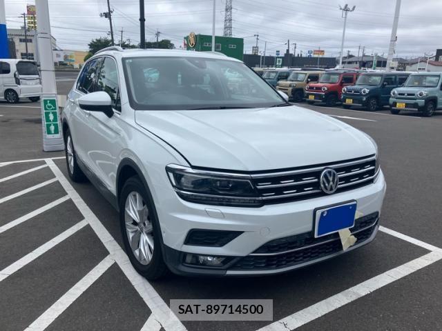 VolksWagen TIGUAN 2017-08 7621366-2