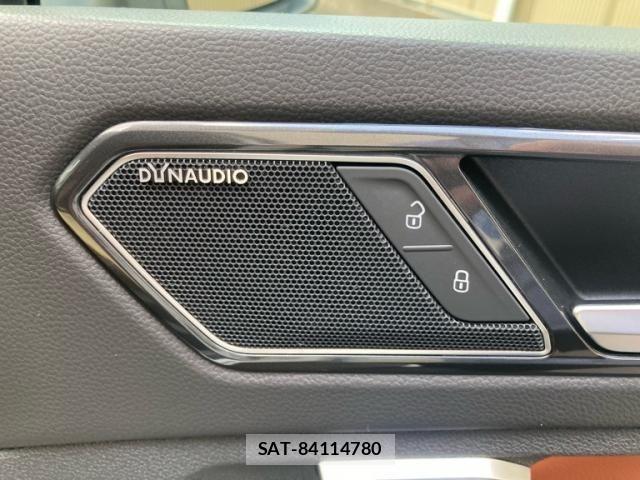 VolksWagen TIGUAN 2018-03 7621364-19