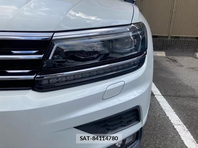 VolksWagen TIGUAN 2018-03 7621364-6