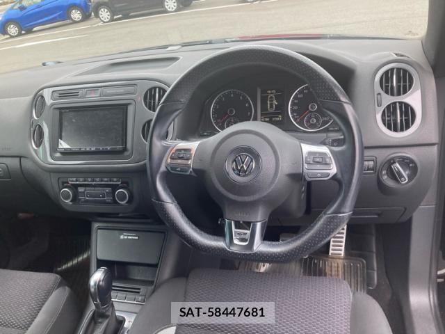 VolksWagen TIGUAN 2012-05 7730766-12