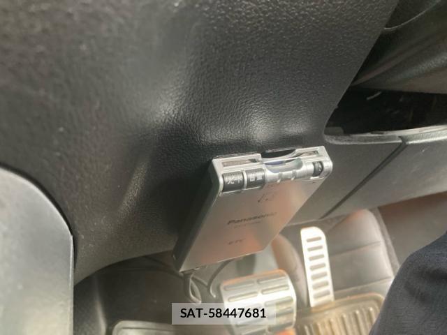 VolksWagen TIGUAN 2012-05 7730766-18