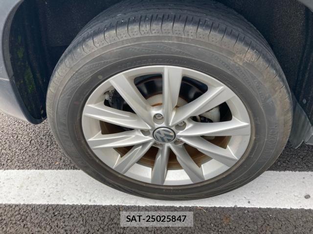VolksWagen TIGUAN 2015-04 7790534-9