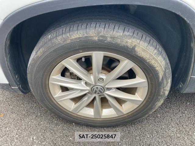 VolksWagen TIGUAN 2015-04 7790534-11