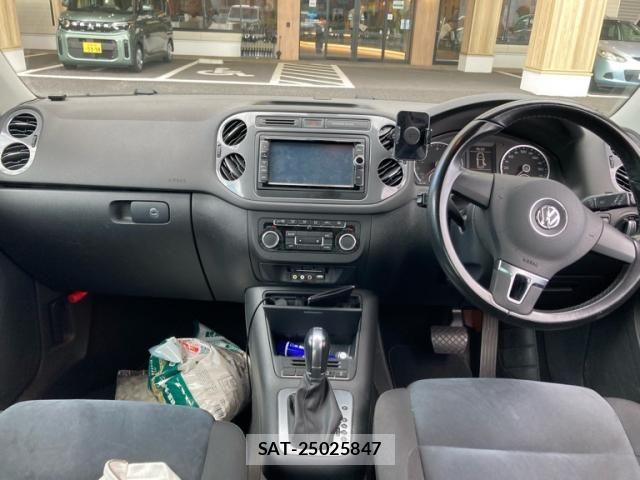 VolksWagen TIGUAN 2015-04 7790534-13