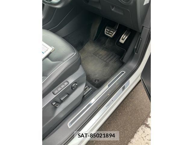 VolksWagen TIGUAN 2017-05 7880524-9