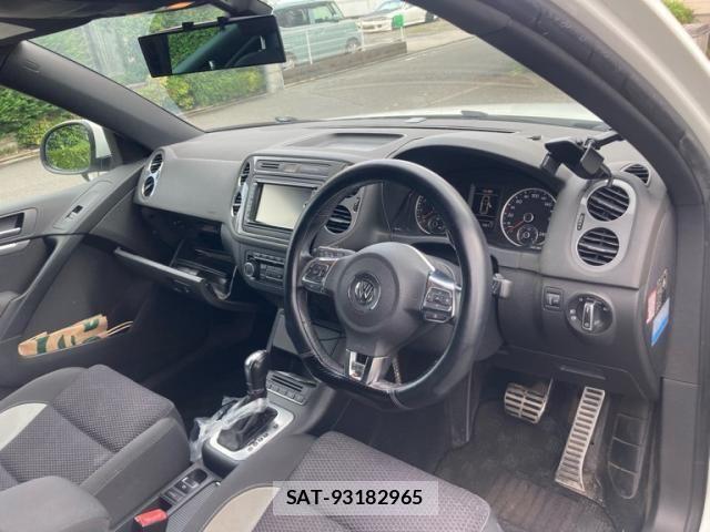 VolksWagen TIGUAN 2014-02 7903635-8