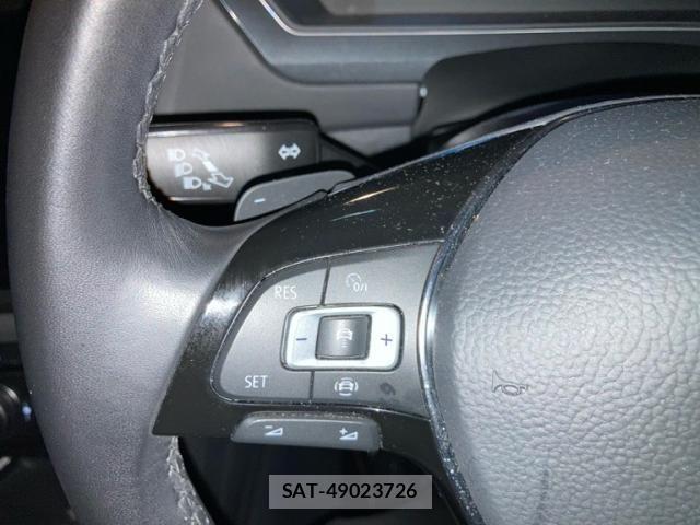 VolksWagen TIGUAN 2019-09 8039217-19