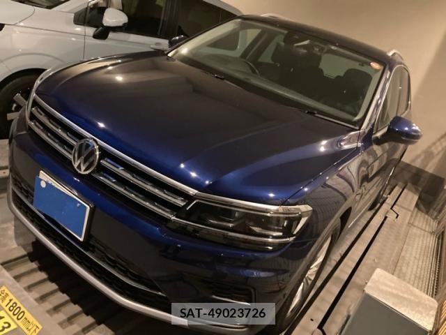 VolksWagen TIGUAN 2019-09 8039217-2