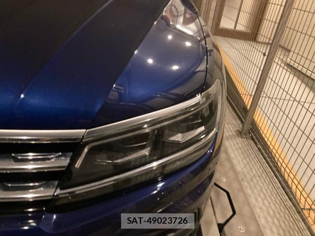 VolksWagen TIGUAN 2019-09 8039217-5