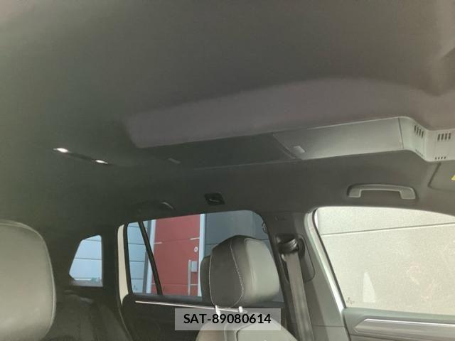VolksWagen TIGUAN 2020-08 8039215-15
