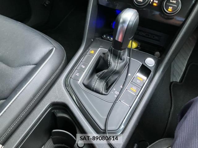 VolksWagen TIGUAN 2020-08 8039215-20