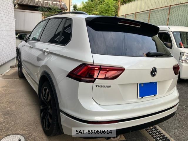 VolksWagen TIGUAN 2020-08 8039215-5