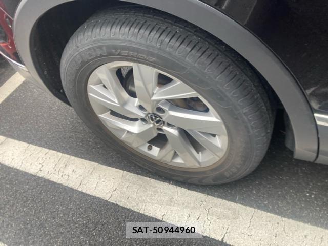 VolksWagen TIGUAN 2021-05 8039216-3