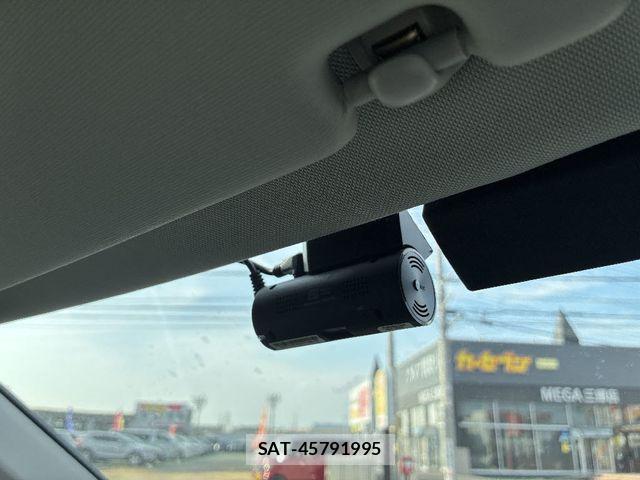 VolksWagen TIGUAN 2018-01 8076160-16