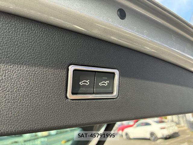 VolksWagen TIGUAN 2018-01 8076160-18