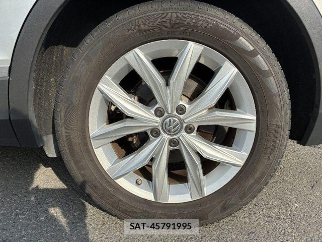 VolksWagen TIGUAN 2018-01 8076160-28