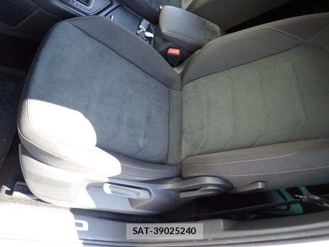 VolksWagen TIGUAN 2019-07 8076157-21