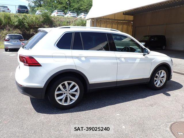 VolksWagen TIGUAN 2019-07 8076157-6