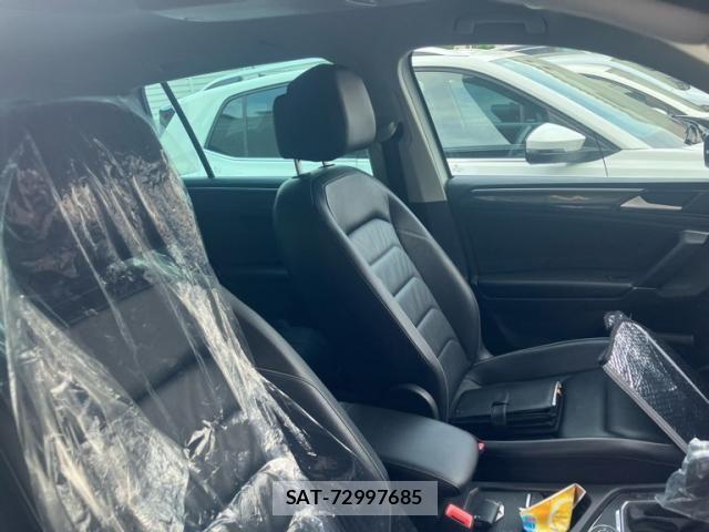 VolksWagen TIGUAN 2019-03 8102747-11