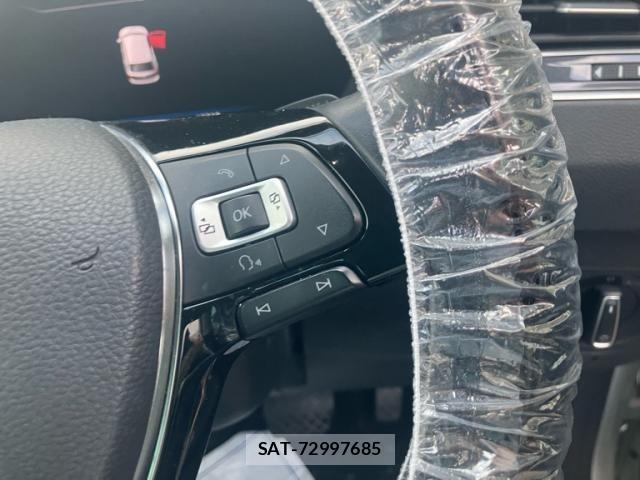 VolksWagen TIGUAN 2019-03 8102747-13