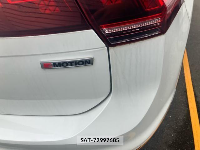 VolksWagen TIGUAN 2019-03 8102747-4