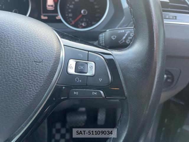 VolksWagen TIGUAN 2018-07 8102748-14