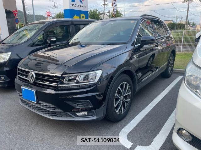 VolksWagen TIGUAN 2018-07 8102748-1