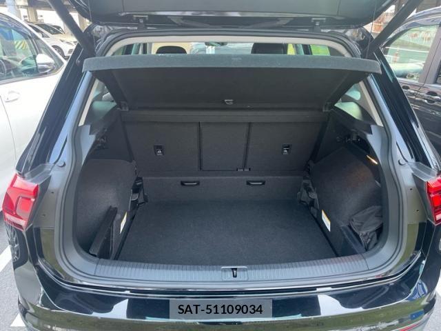 VolksWagen TIGUAN 2018-07 8102748-8