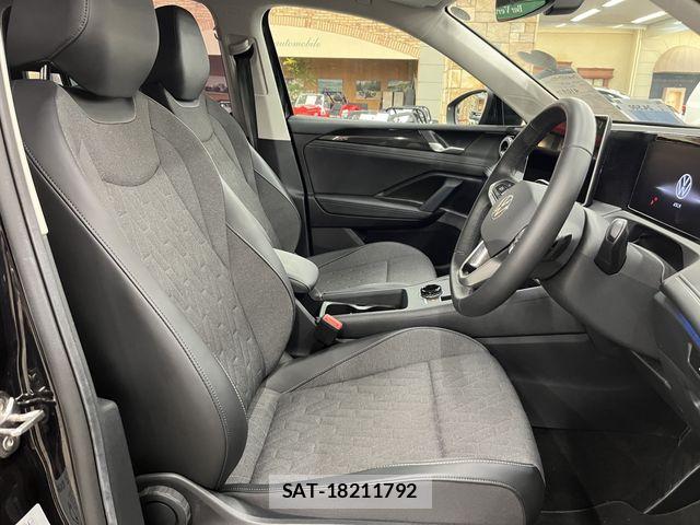 VolksWagen TIGUAN 2025-03 8102744-3