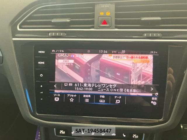 VolksWagen TIGUAN 2019-08 8102746-17