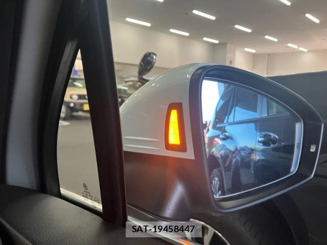 VolksWagen TIGUAN 2019-08 8102746-20