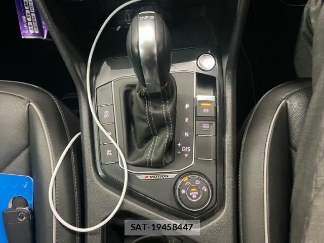 VolksWagen TIGUAN 2019-08 8102746-21