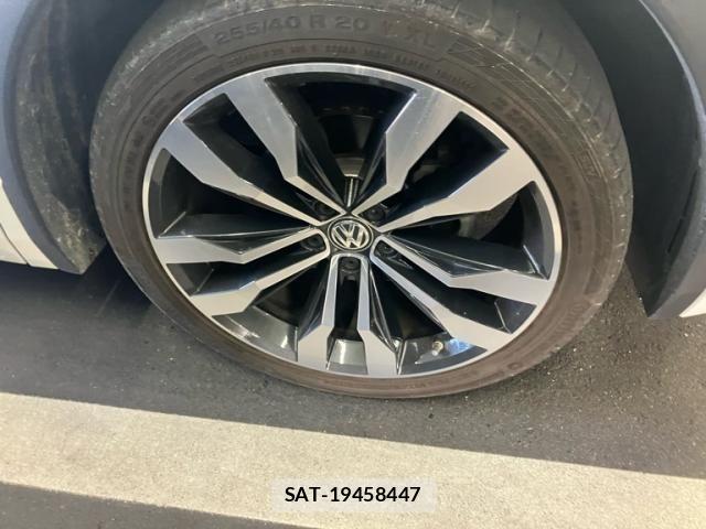 VolksWagen TIGUAN 2019-08 8102746-4