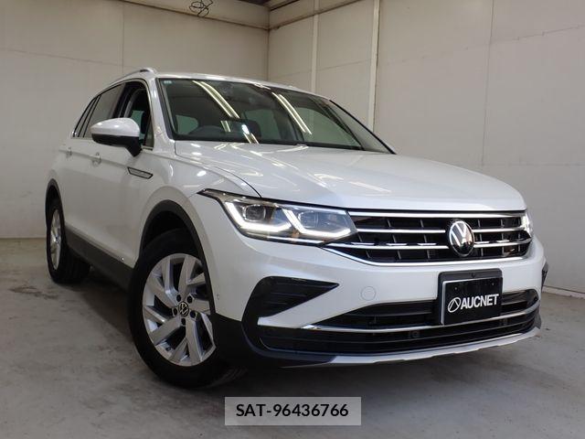 VolksWagen TIGUAN 2023-12 8211034-0