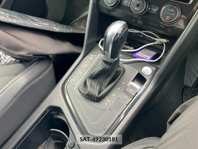 VolksWagen TIGUAN 2017-03 8247173-21