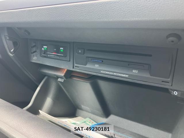 VolksWagen TIGUAN 2017-03 8247173-23