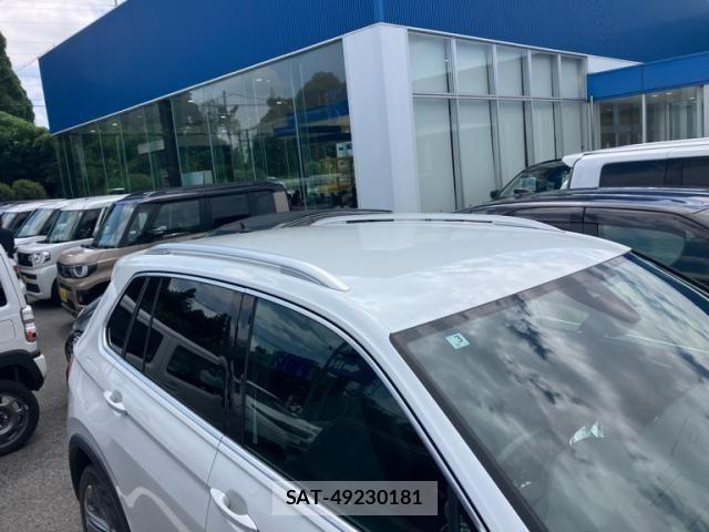 VolksWagen TIGUAN 2017-03 8247173-3