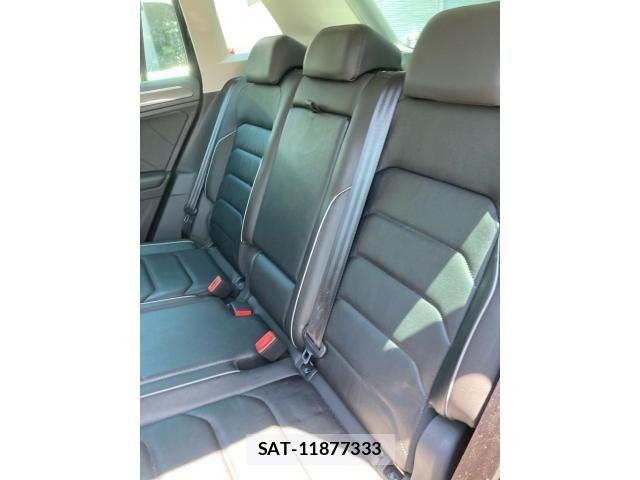 VolksWagen TIGUAN 2019-08 8247171-11