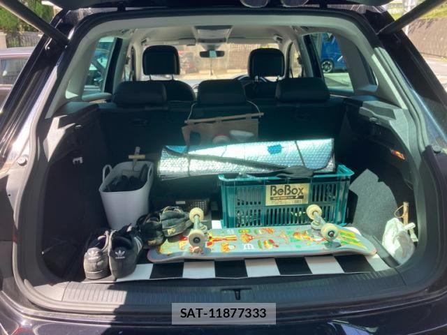 VolksWagen TIGUAN 2019-08 8247171-12