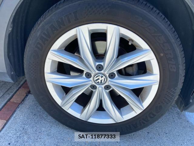 VolksWagen TIGUAN 2019-08 8247171-4