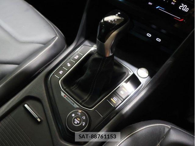 VolksWagen TIGUAN 2023-02 8318125-23