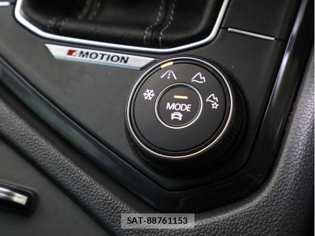 VolksWagen TIGUAN 2023-02 8318125-24