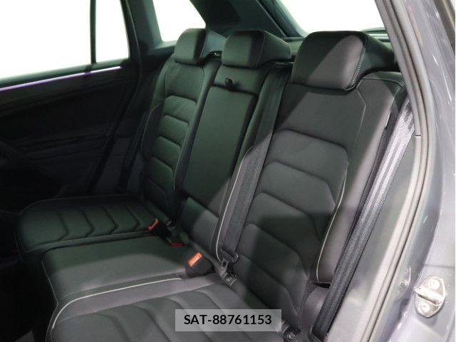 VolksWagen TIGUAN 2023-02 8318125-4