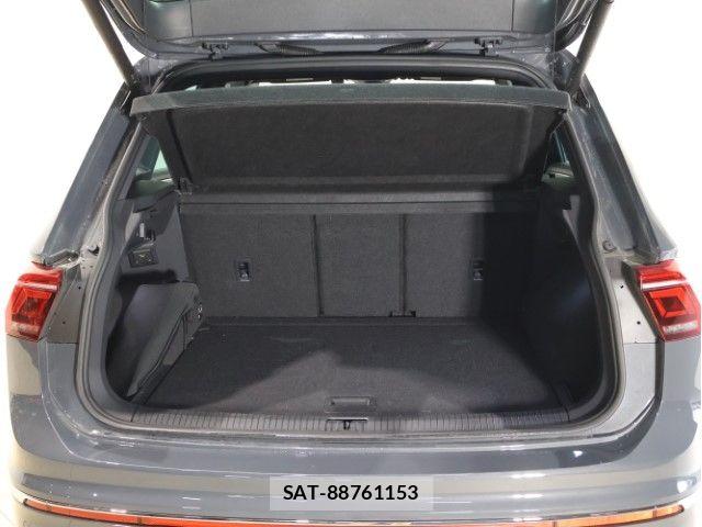 VolksWagen TIGUAN 2023-02 8318125-7