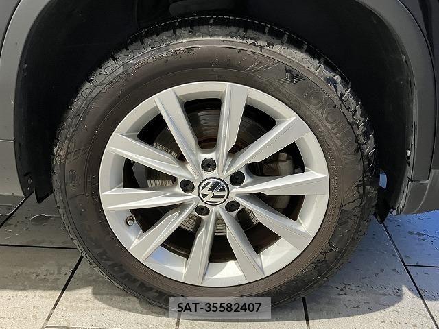 VolksWagen TIGUAN 2013-03 8318128-9