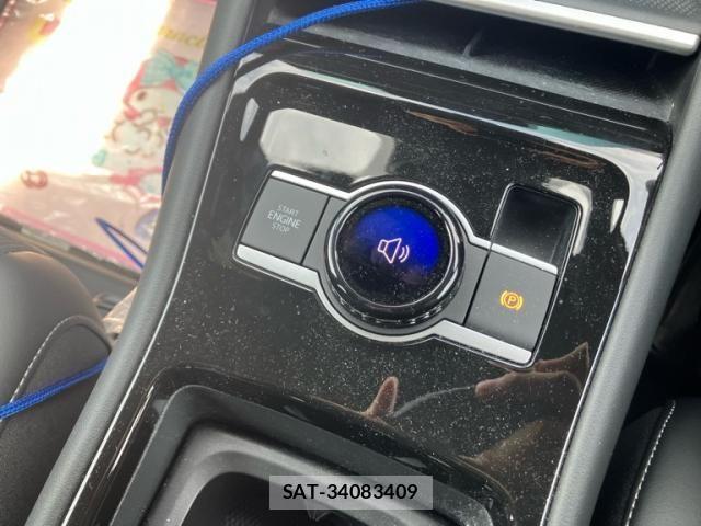 VolksWagen TIGUAN 2025-02 8318123-20
