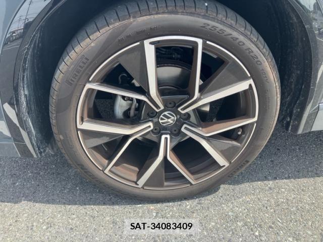 VolksWagen TIGUAN 2025-02 8318123-5
