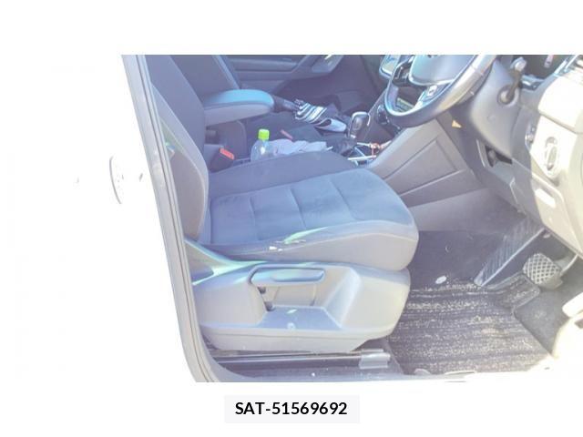 VolksWagen TIGUAN 2019-03 8338525-13